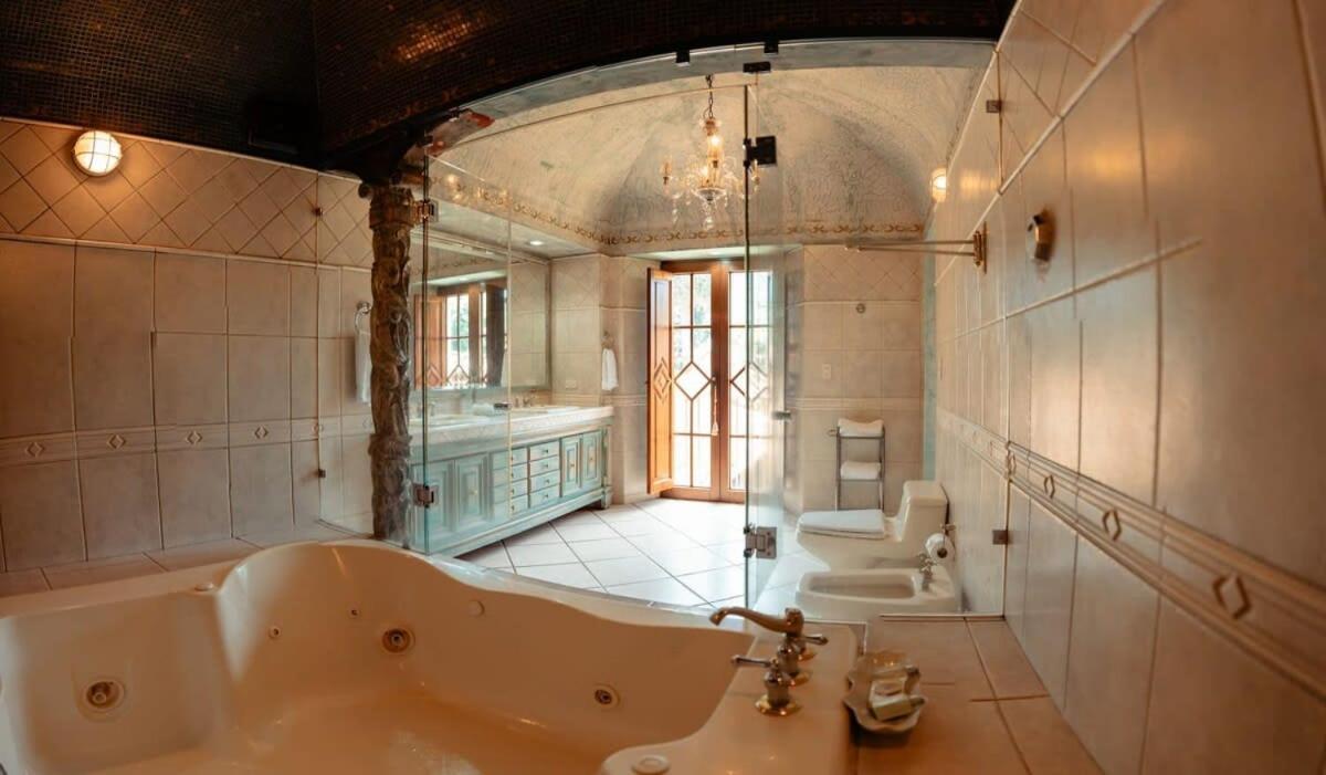 أنتيغوا غواتيمالا Sharazade - Boutique Stay Pool Magical Setting المظهر الخارجي الصورة